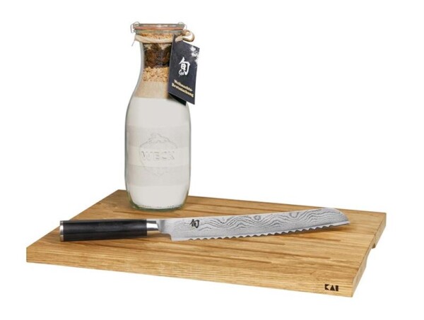 KAI DM0705-W15 Set, Brotmesser + Schneidbrett + Brotbackmischung