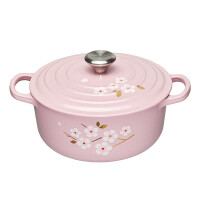 Le Creuset Br&auml;ter rund Signature 20 cm, 
Chiffon Pink mit Sakura-Dekor